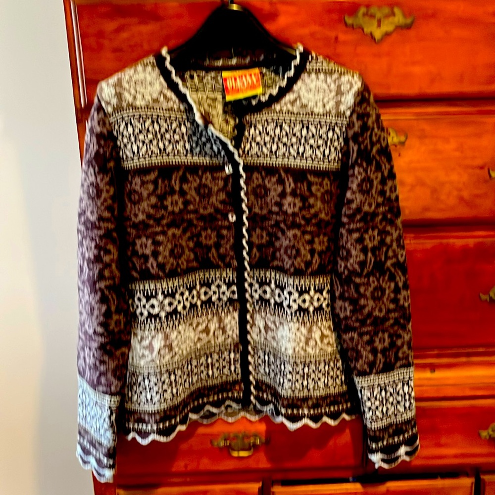 Oleana of Norway Alpaca cardigan